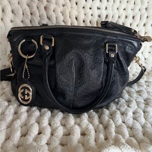 Gucci Black Sukey Leather Shoulder Bag with Gold Accents